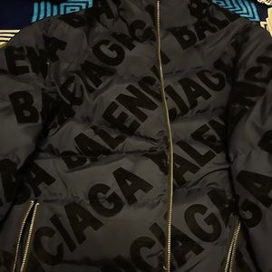 XL Balenciaga Designer puffer jacket